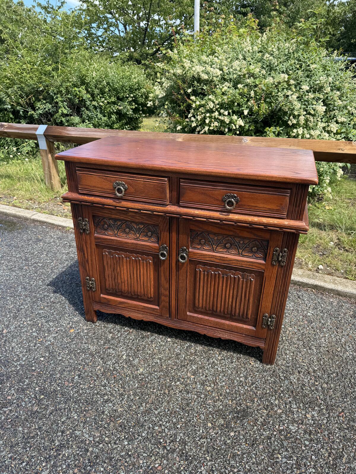 Old Charm Oak Cabinet/Cupboard
