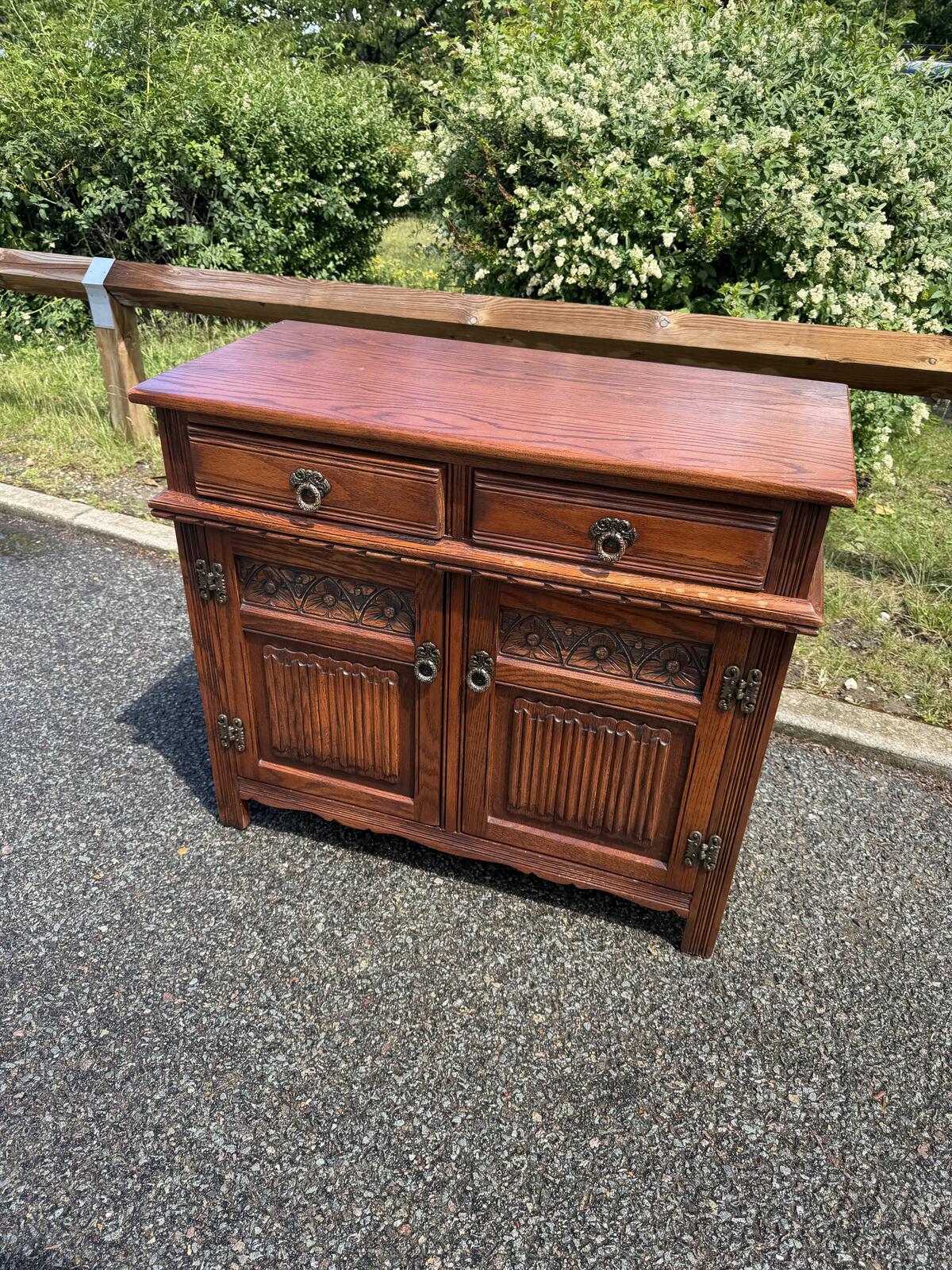 Old Charm Oak Cabinet/Cupboard