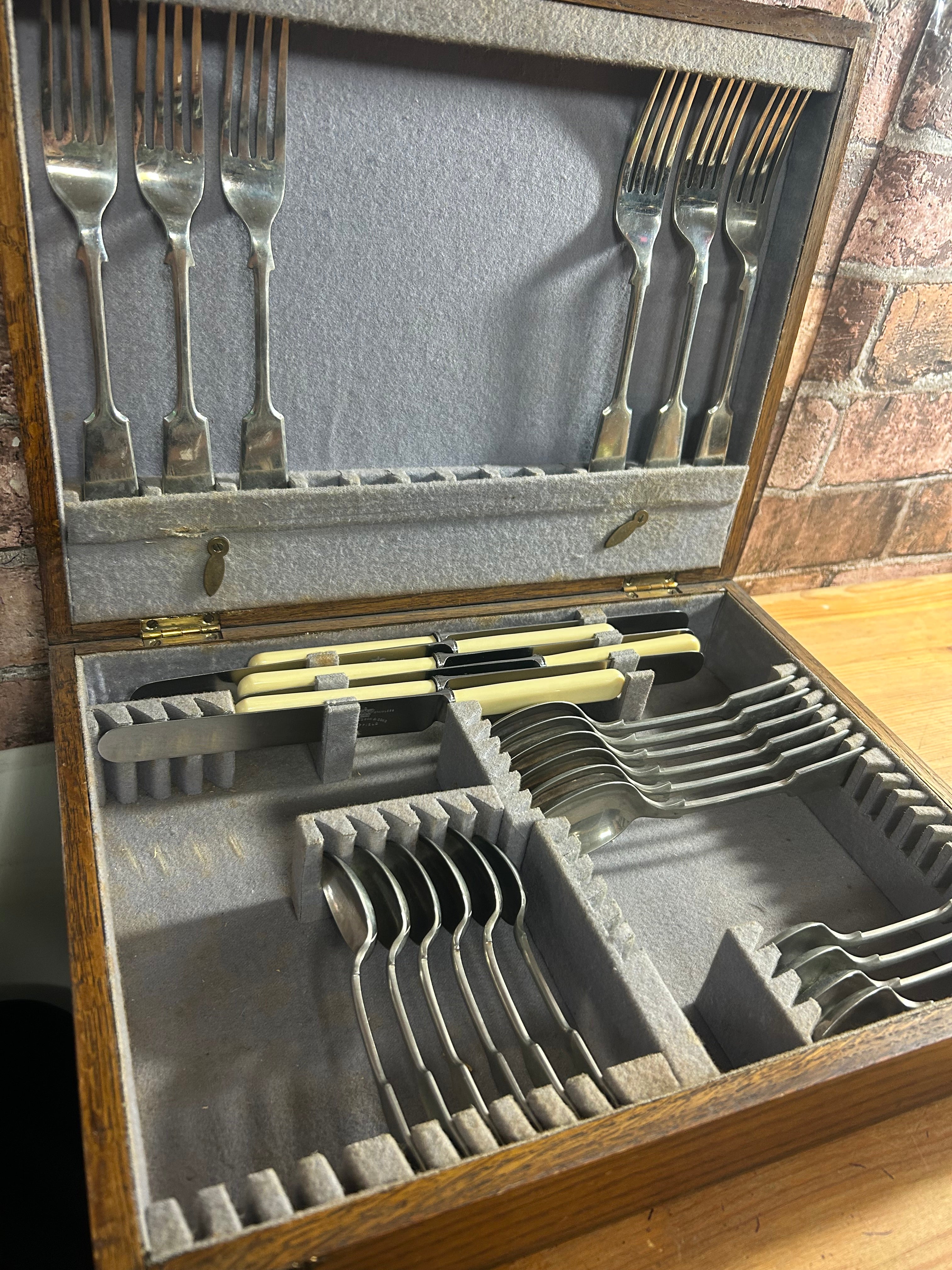 Vintage Cutlery Set in Wooden Case