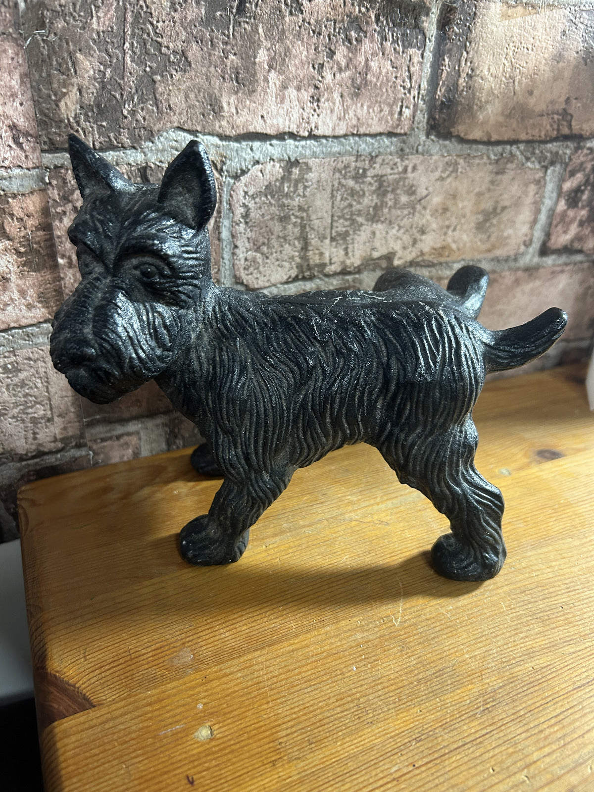 Vintage Cast Iron Scottie Dog Doorstop