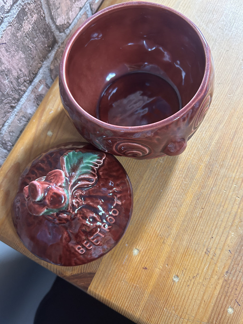 Vintage Beetroot Sylvac Ceramic Pot