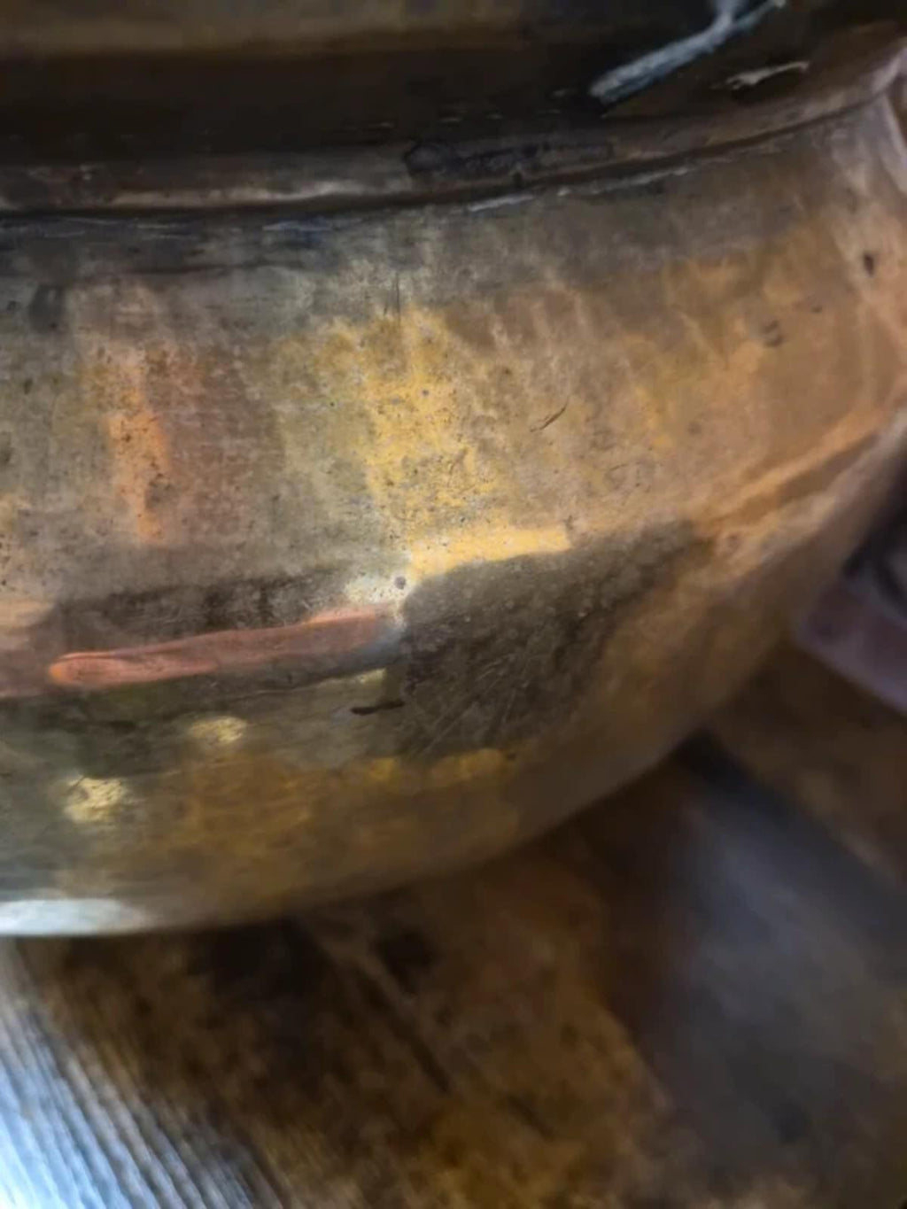 Large Brass Antique Decorative Planter/Bowl/Bucket