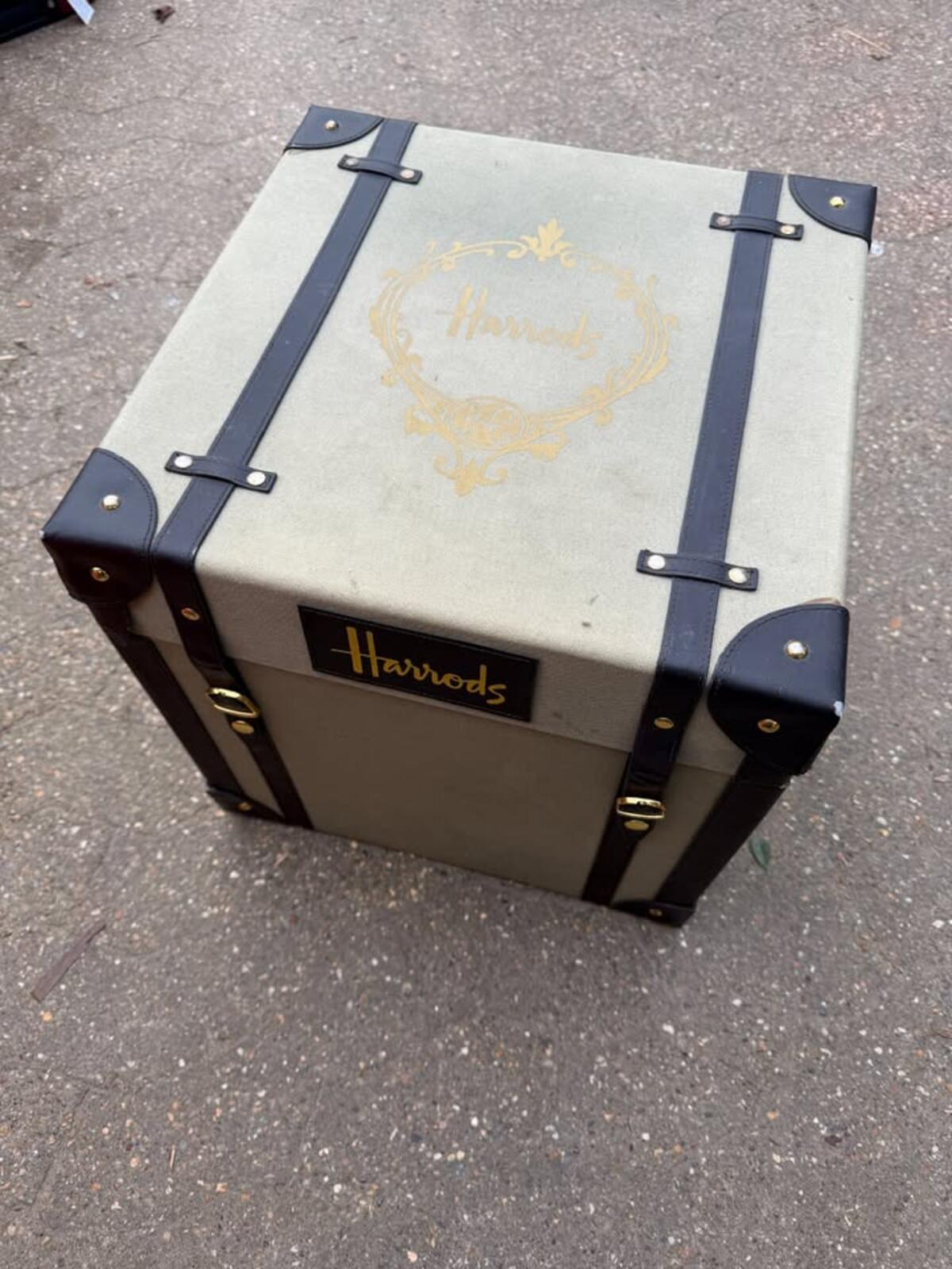 Harrods Side/Coffee Table Trunk