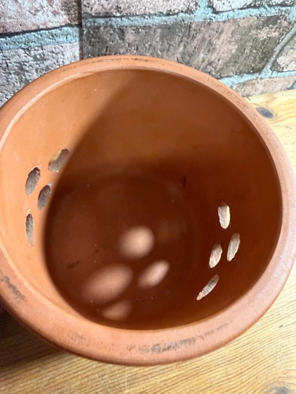 Terracotta Garlic Storage Pot