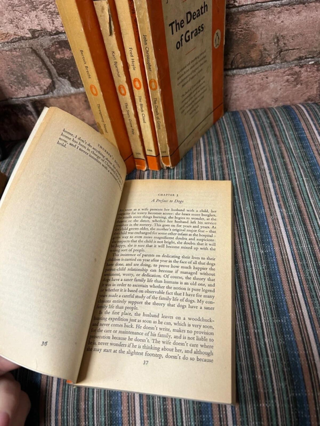 Vintage Penguin Books x 7