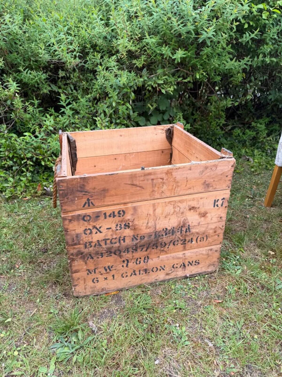 Vintage Reclaimed Pine Box with Rope Handles