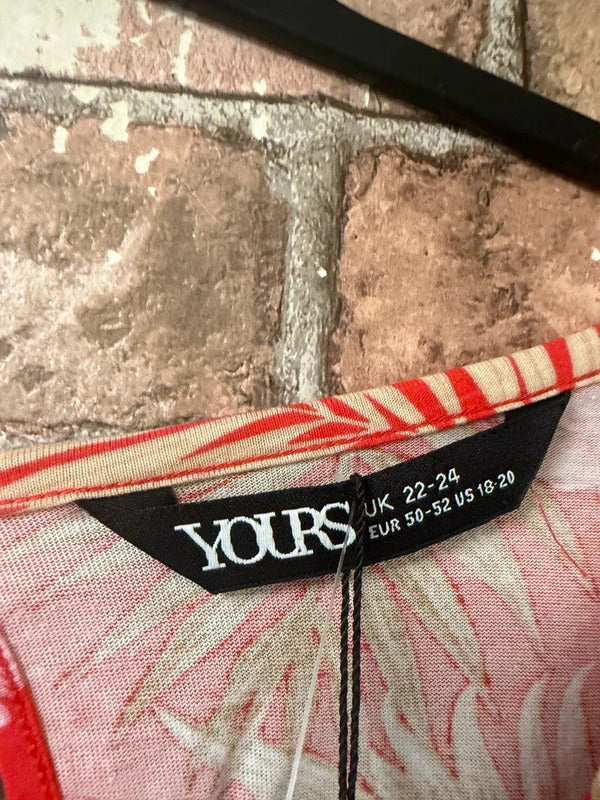 Yours Floral Jumpsuit - Size 22