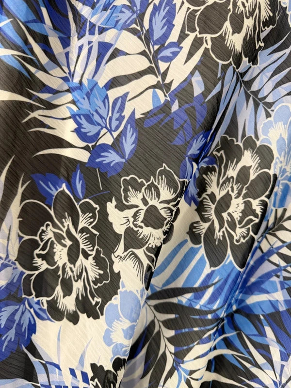 Isle Essentials Blue and Black Floral Midi Skirt - Size 20