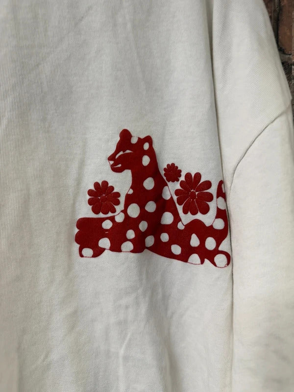 ASOS Cream and Red T Shirt - Size 20/22 Oversized
