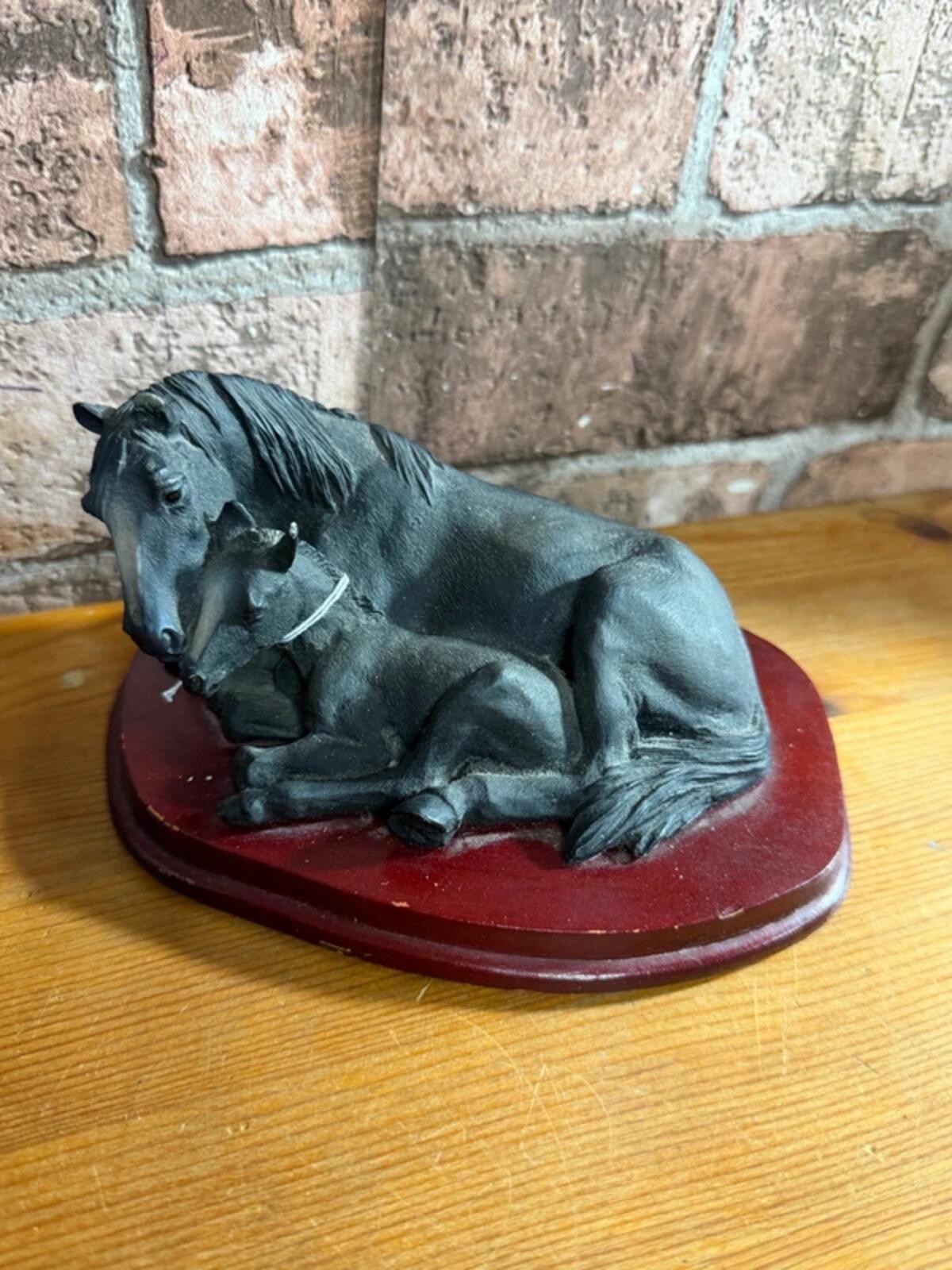 Academy Horse and Foal Ornament