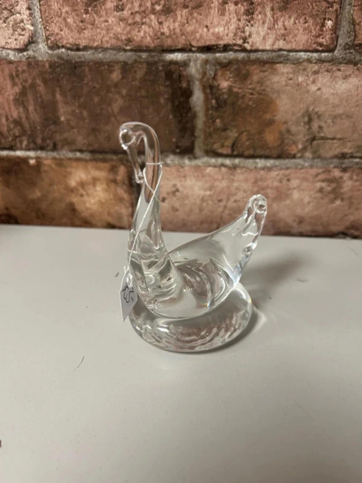 Glass Swan Figurine