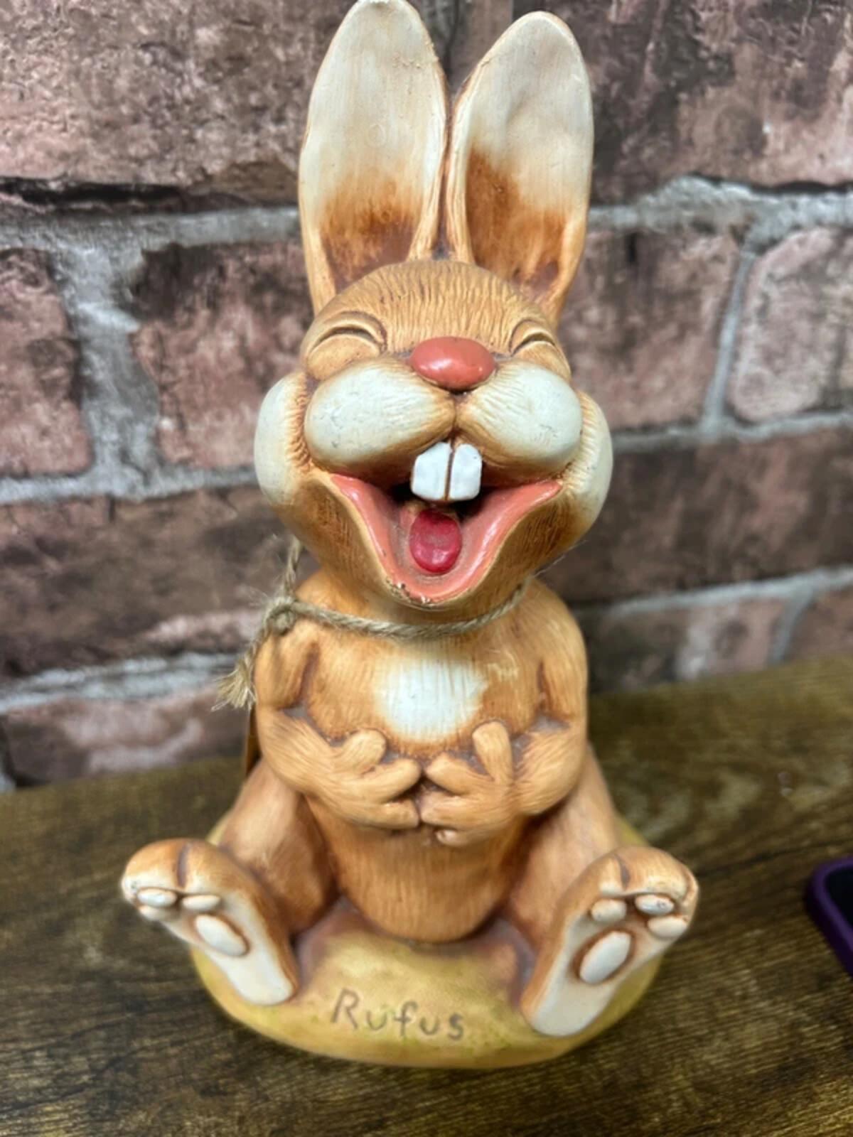 Moorcroft Vintage Kitsch Bunny Ornament