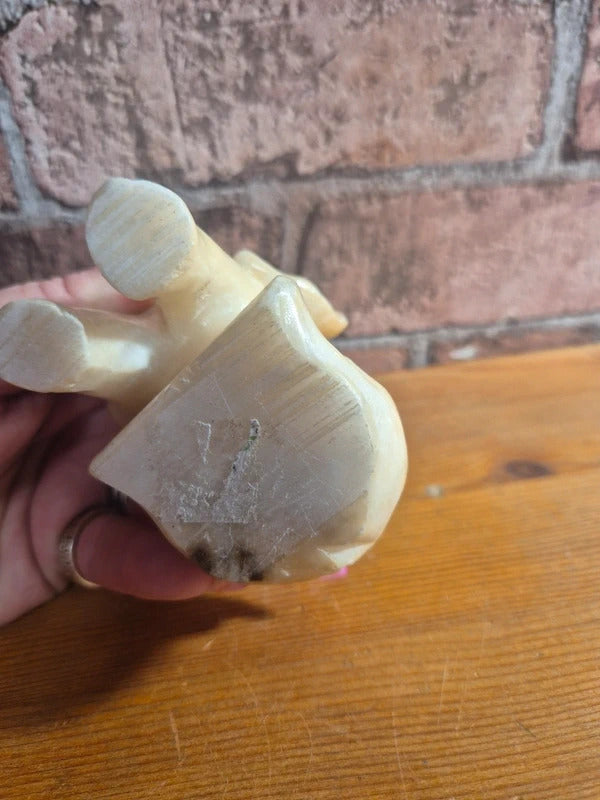 Onyx elephant figure