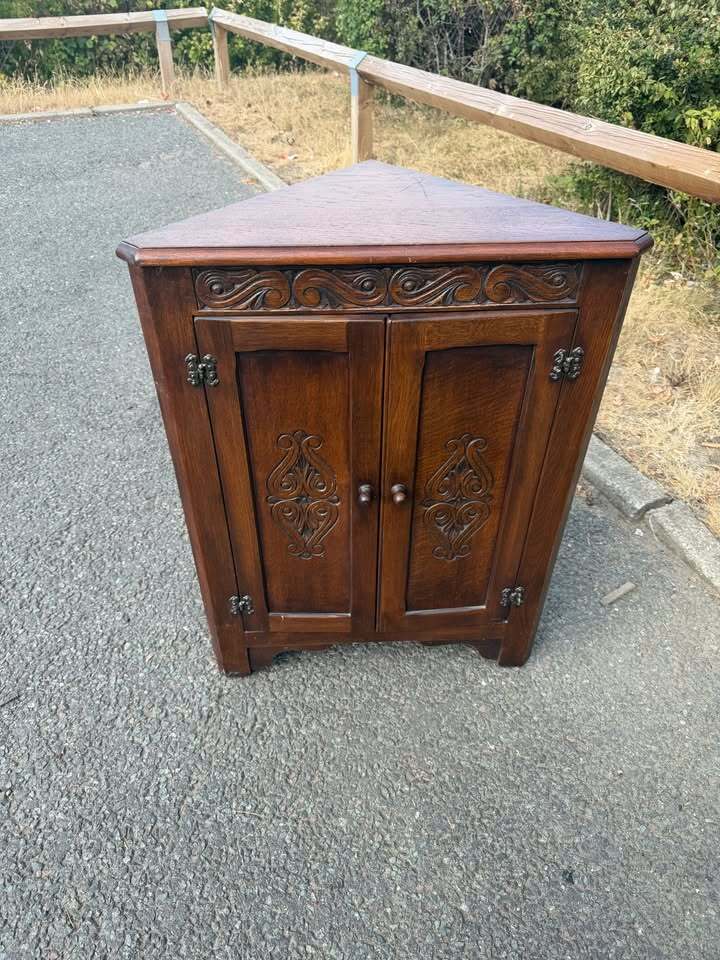 Solid Oak Hallmark Corner Cabinet Cupboard