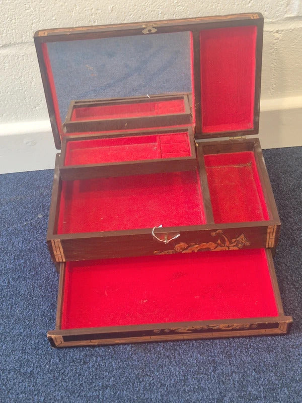 Vintage carved chinese jewellery box
