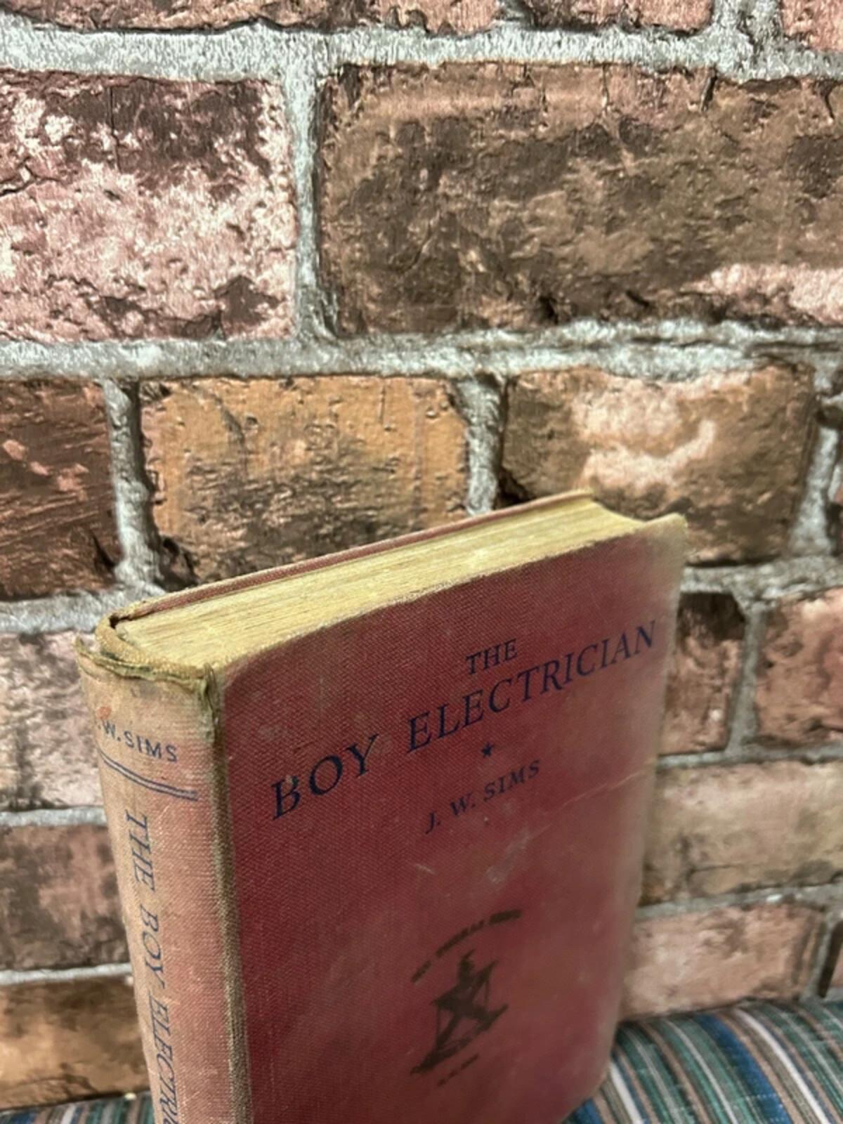 Vintage The Boy Electrician Book