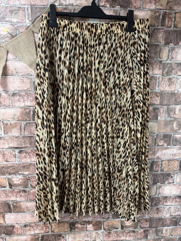 Leopard Print Pleated Midi Skirt - Size 16
