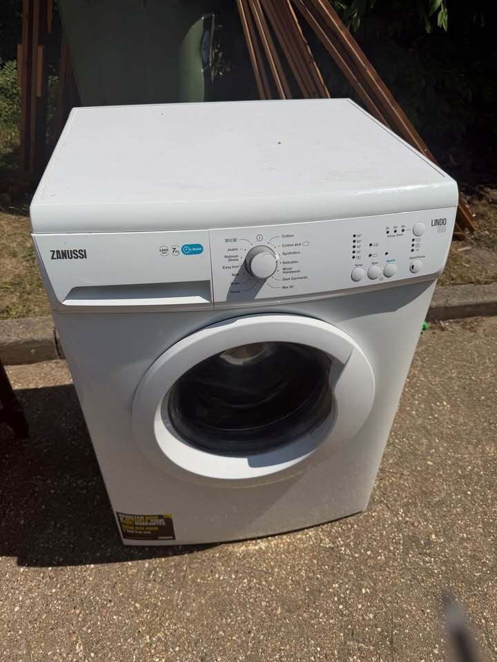 Zanussi Lindo 100 Washing Machine