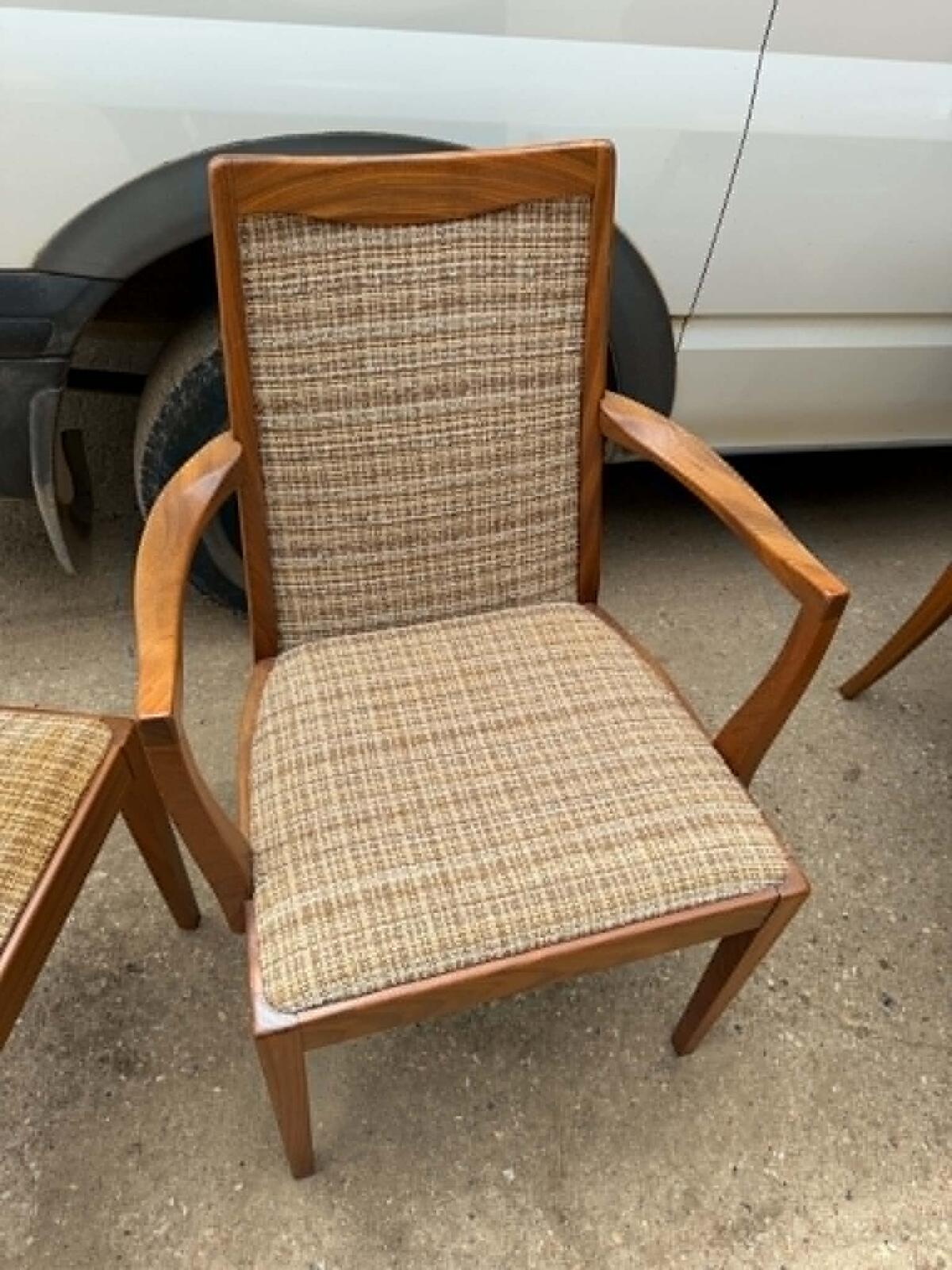 G Plan Fresco Mid Century Teak Extending Dining Table and Six Chairs