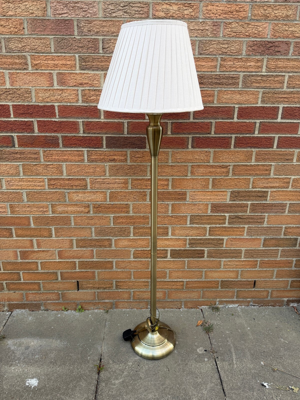 Brass Vintage Standing Lamp with Shade
