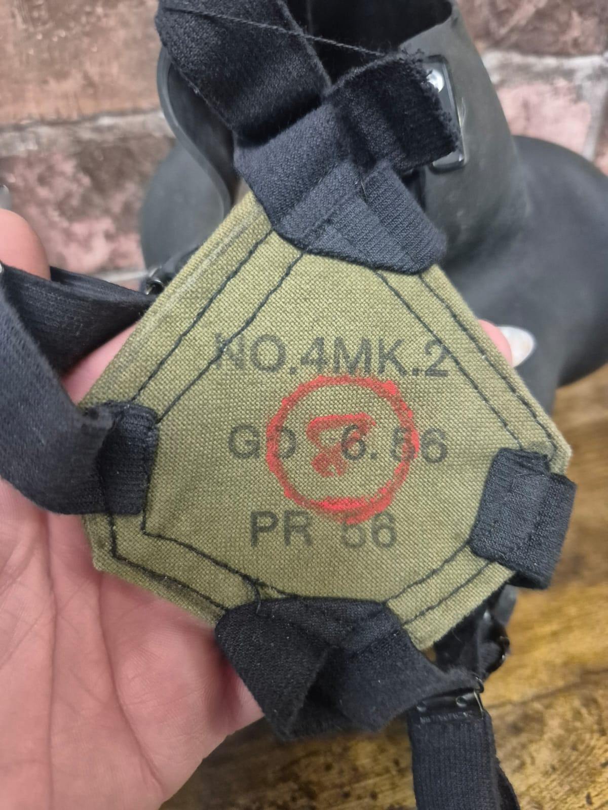 WW2 Lightweight Respirator (Gas Mask) with Storage Bag