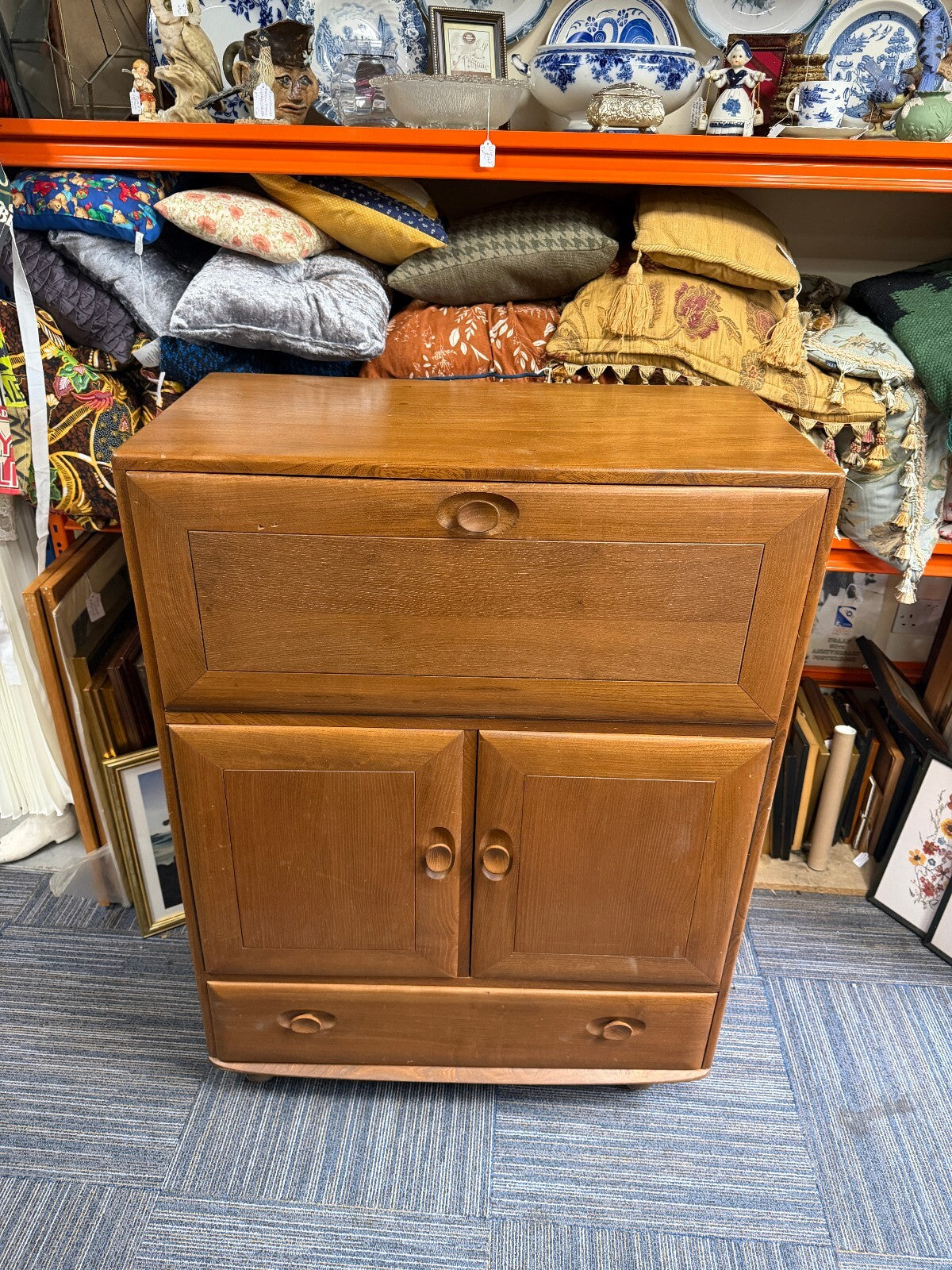 Ercol Windsor Blonde Bureau/ Drinks Cabinet/Cupboard