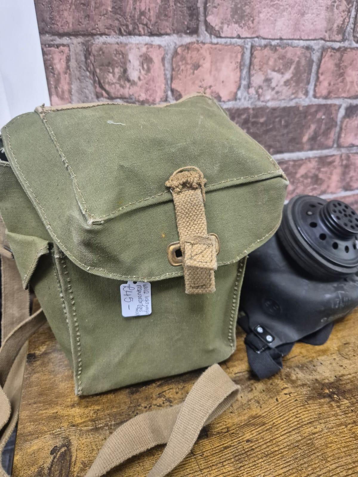 WW2 Lightweight Respirator (Gas Mask) with Storage Bag