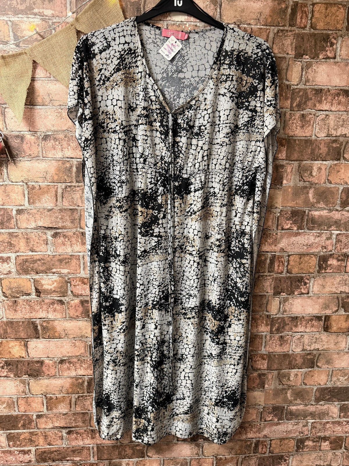 Patterened Stretchy Midi Dress - Size 10