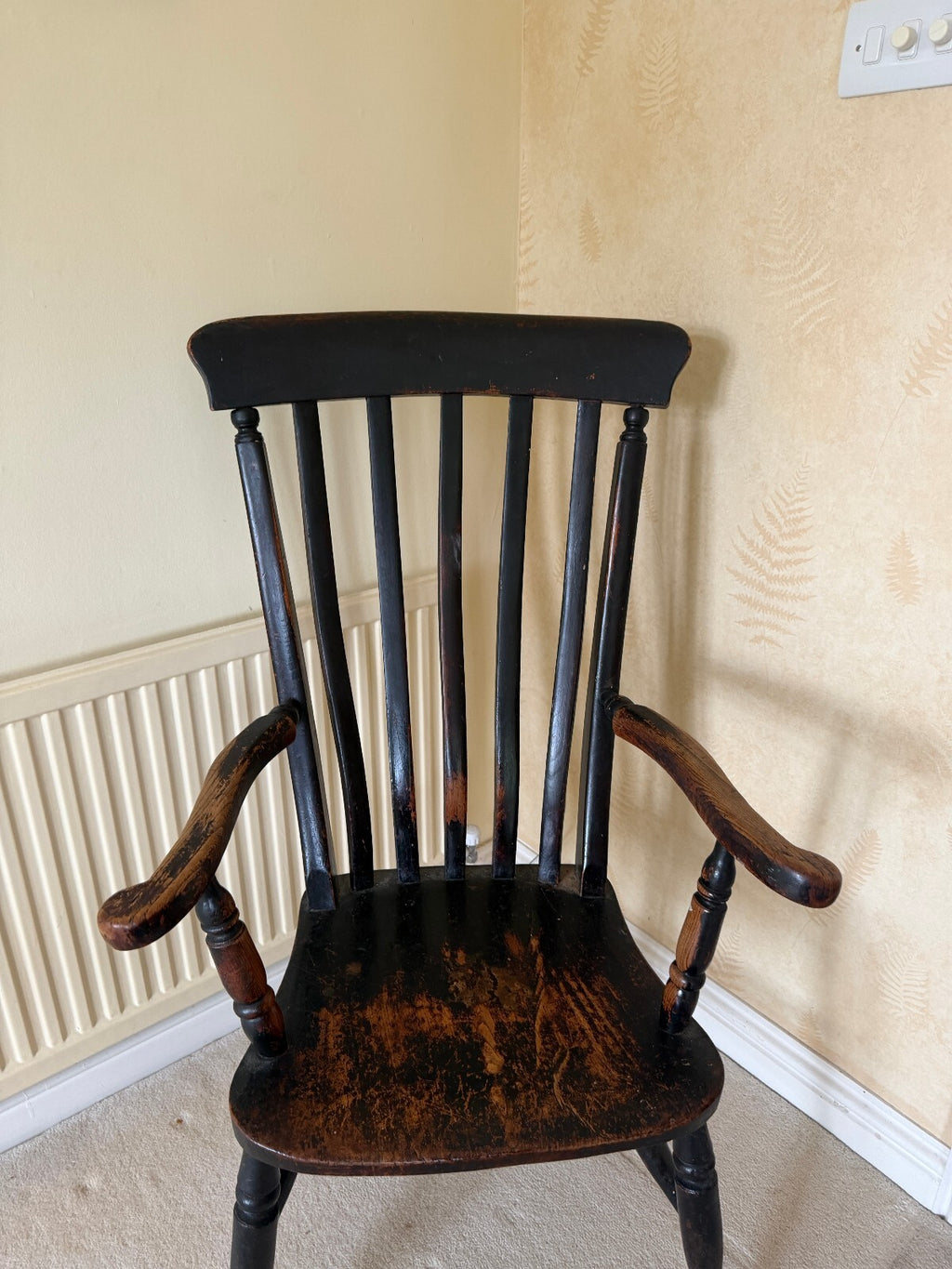 Antique Grandfather Windsor Carver Chair