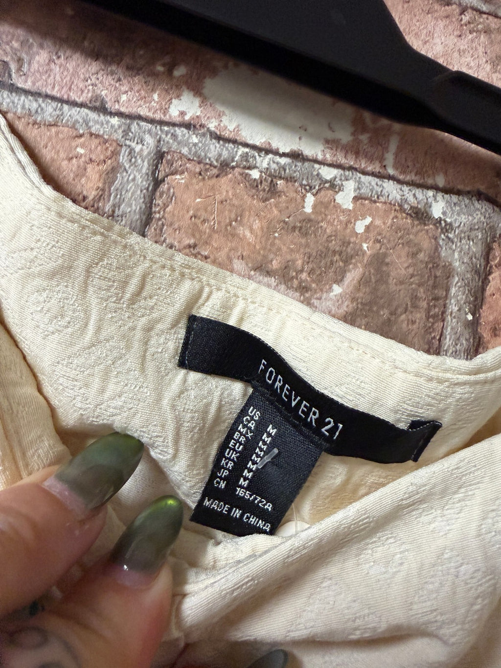 Forever 21 Cream Shorts - Size 10