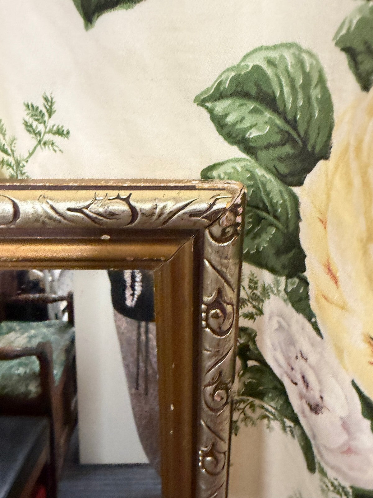 Gold Etched Frame Mirror