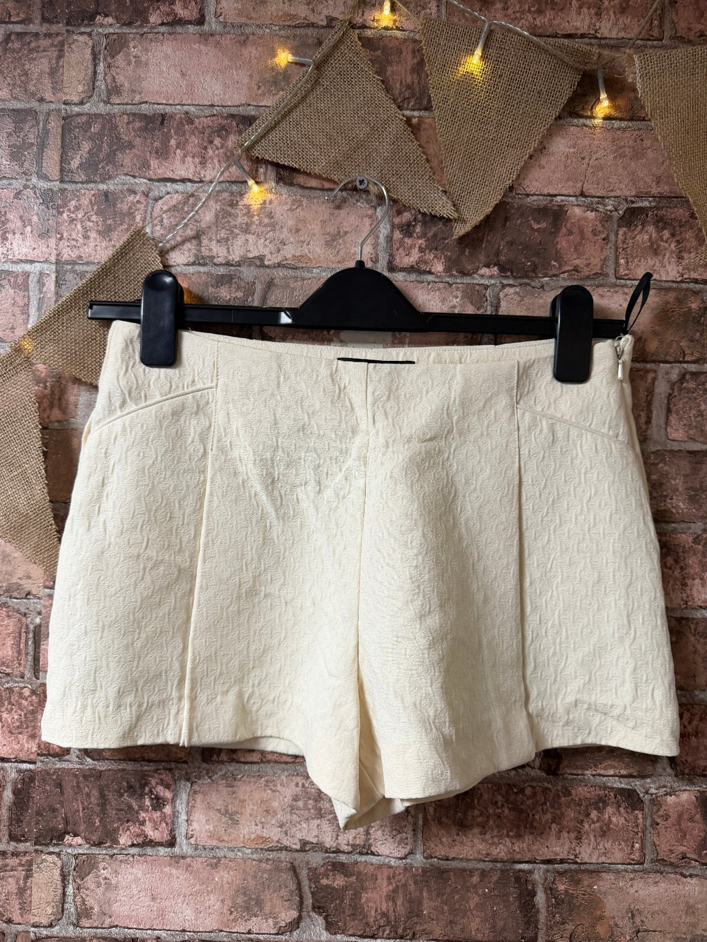 Forever 21 Cream Shorts - Size 10