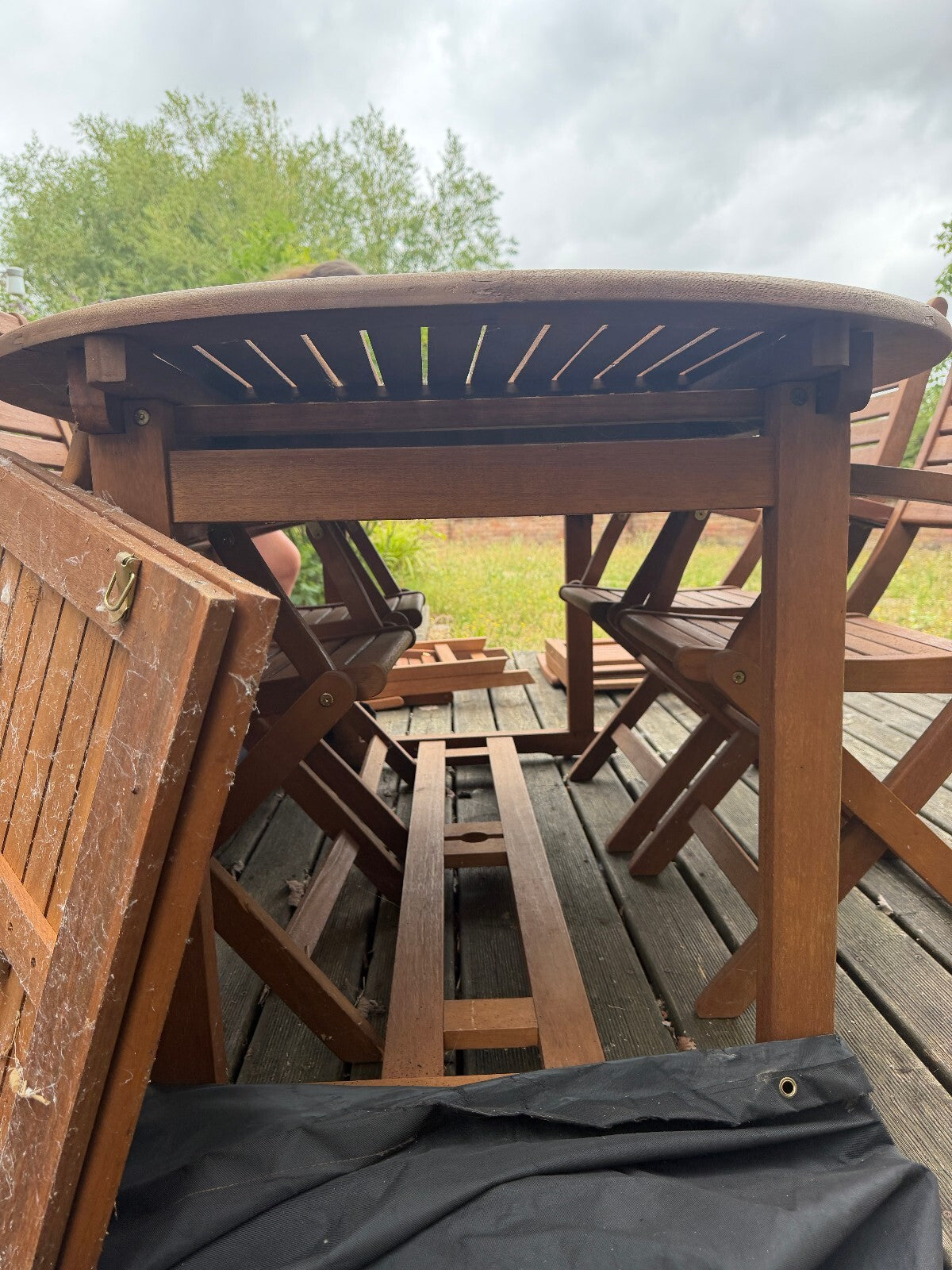 Solid Teak Extending Garden Table and Eight Folding Chairs