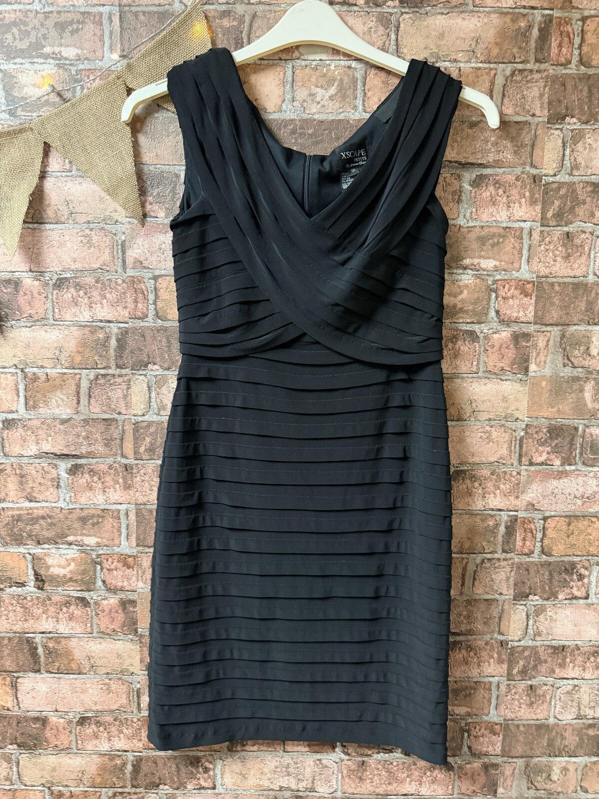 Xscape Petite by Joanna Chen - Size 8