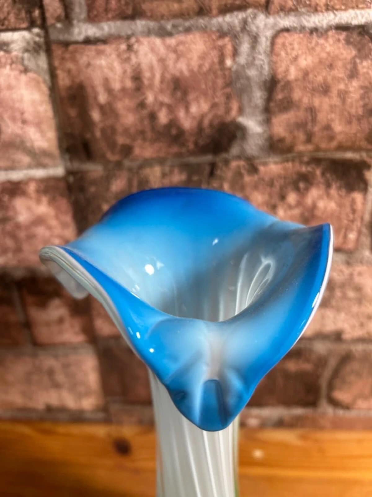 1920's Pontil Vintage Vase