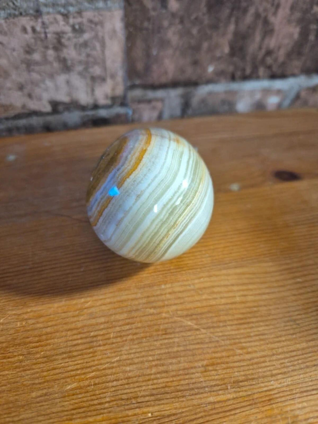 Polished onyx egg