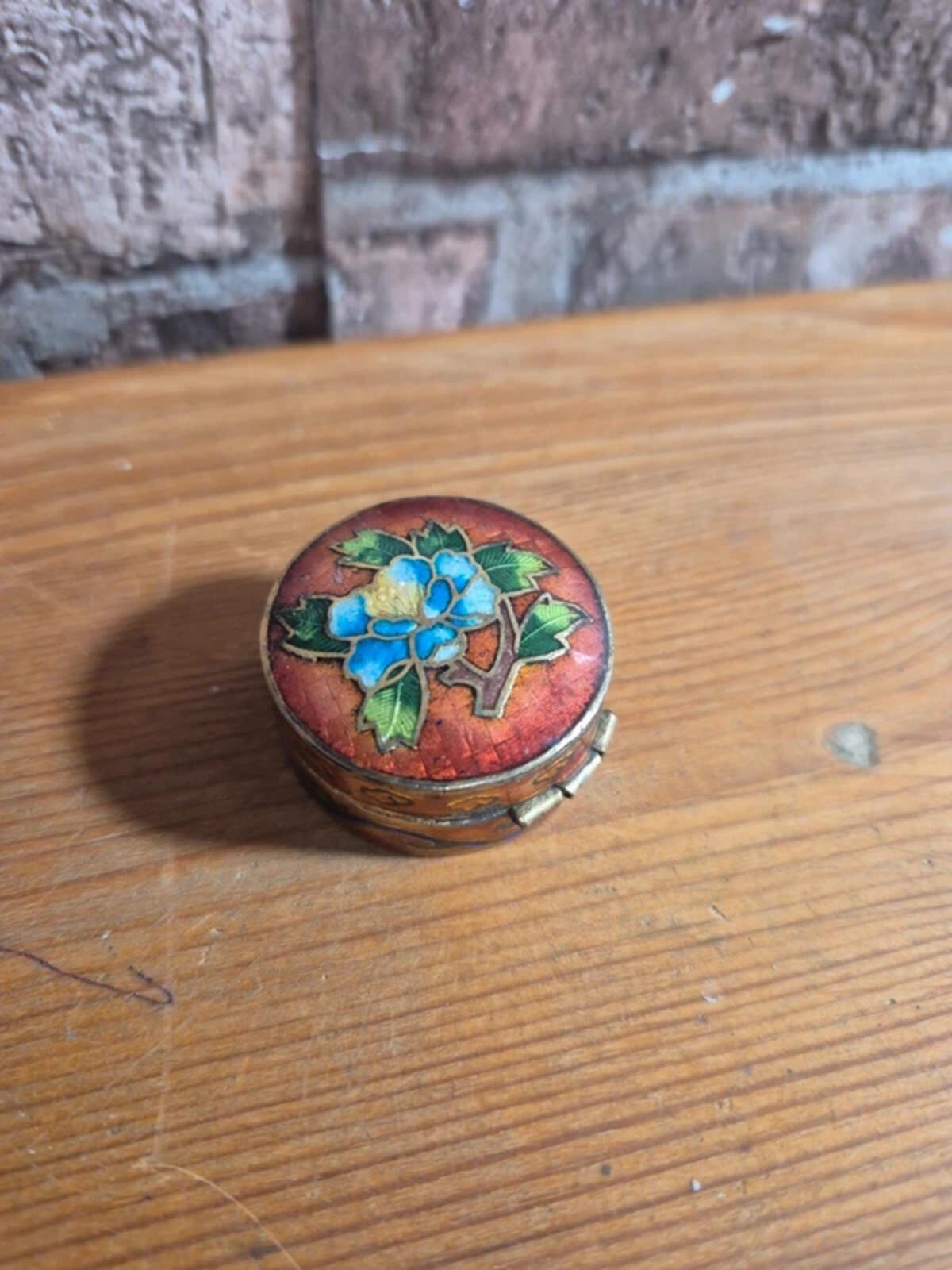 Vintage Cloisonne Enamel pot