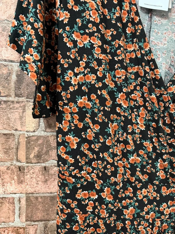 Yours Floral Stretchy Dress - Size 26
