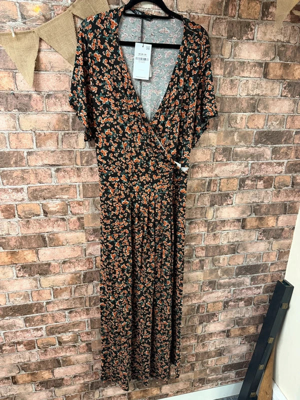 Yours Floral Stretchy Dress - Size 26
