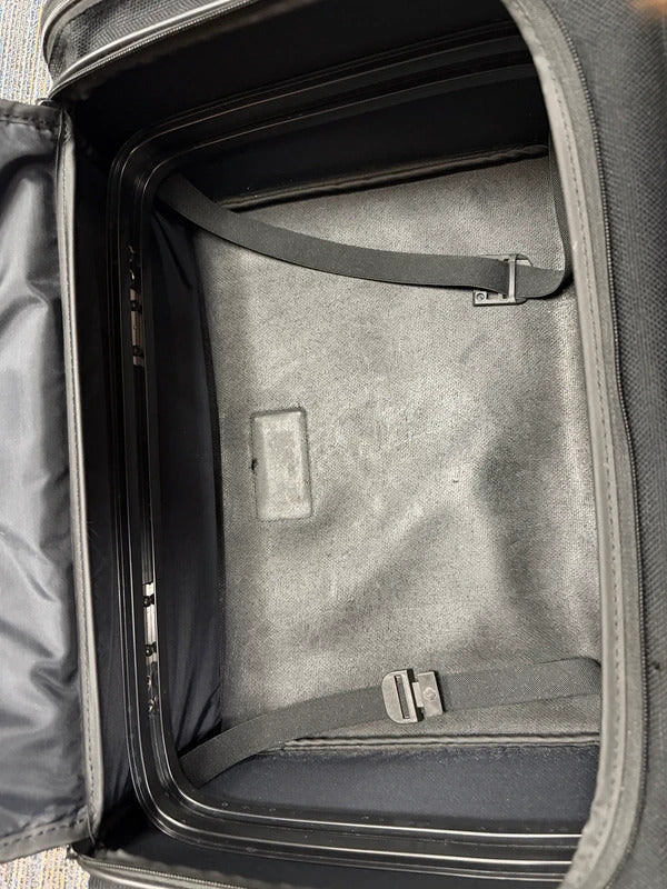Samsonite Black Luggage Bag on wheels