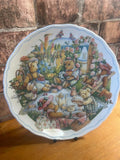 Royal Albert Teddy Bear Tales Ornamental Plate