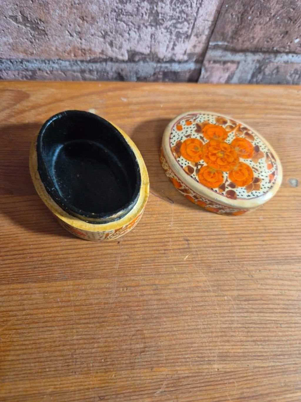 Beige and orange vintage kashmir trinket box