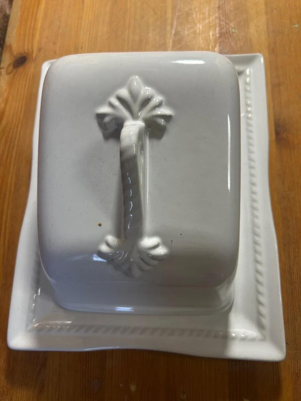 Ceramic Butter/Cheese Dish with Lid