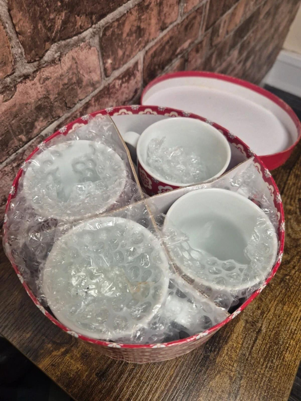 Floral mug set - 4