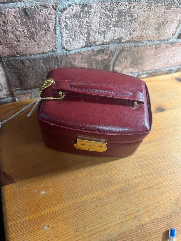 Dulwich Designs Vintage Leather Jewellery Box