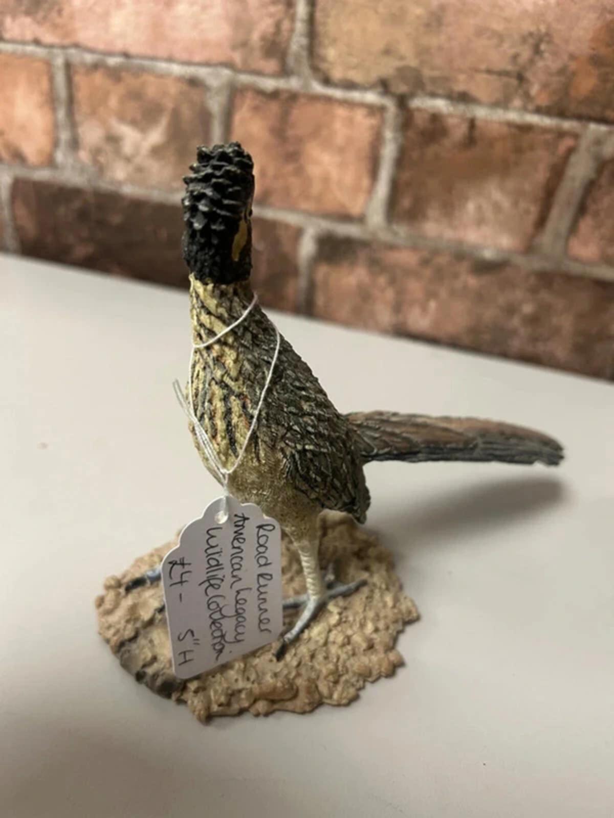 Road Runner American Legacy Lifestyle Collection Figurine