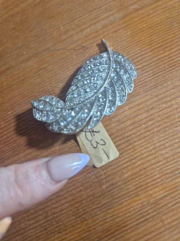silver tone leaf brooch