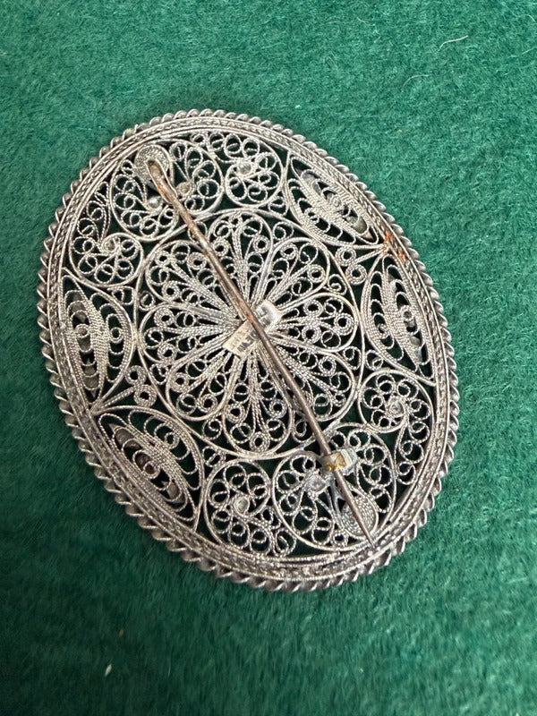Vintage Sterling Silver Oval Filigree Brooch