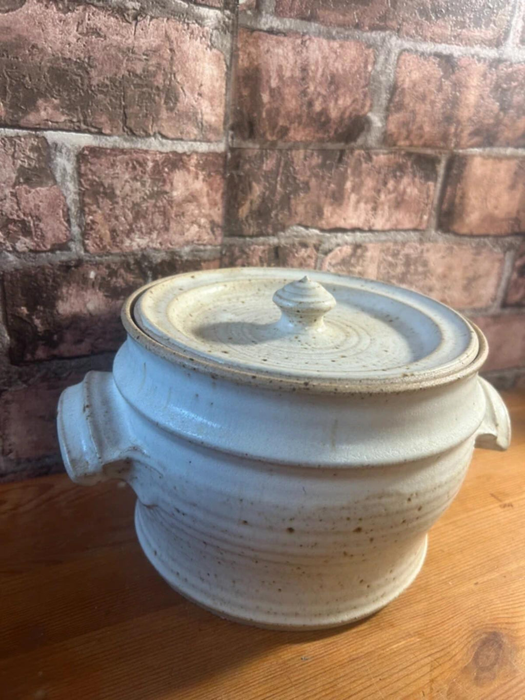 Stoneware Cream Casserole/Serving Dish with Lid