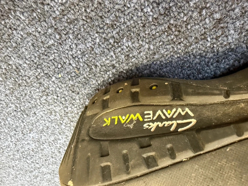 Clarks Wavewalk Black Boots - Size 5D
